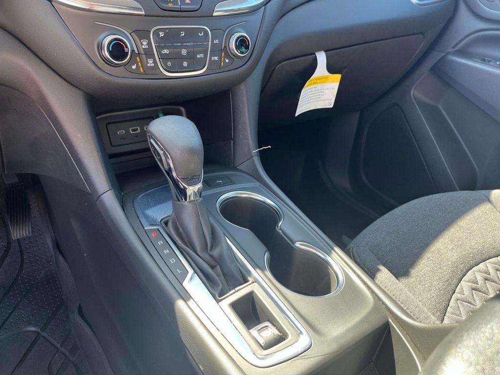 used 2023 Chevrolet Equinox car, priced at $26,995