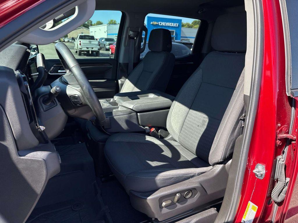 used 2024 Chevrolet Silverado 1500 car, priced at $45,995