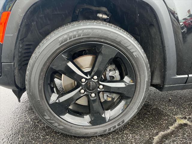 used 2022 Jeep Grand Cherokee L car, priced at $29,995