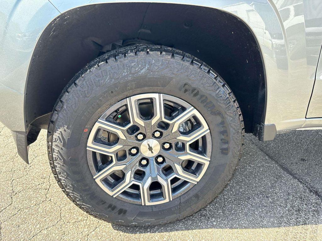 new 2026 Chevrolet Colorado car, priced at $48,560