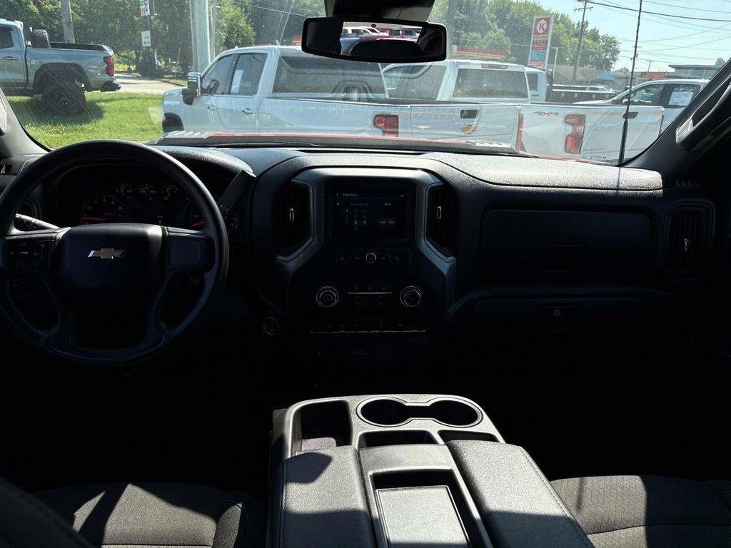 used 2024 Chevrolet Silverado 2500 car, priced at $46,495