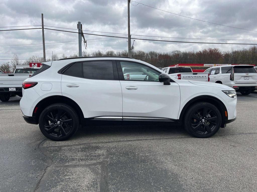 used 2022 Buick Envision car, priced at $31,879