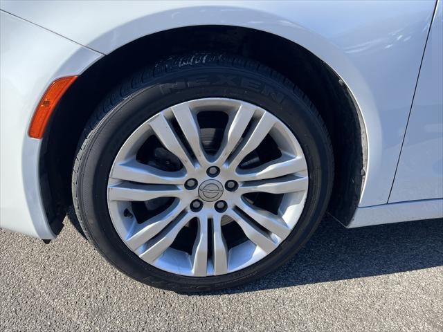 used 2015 Chrysler 200 car, priced at $9,995