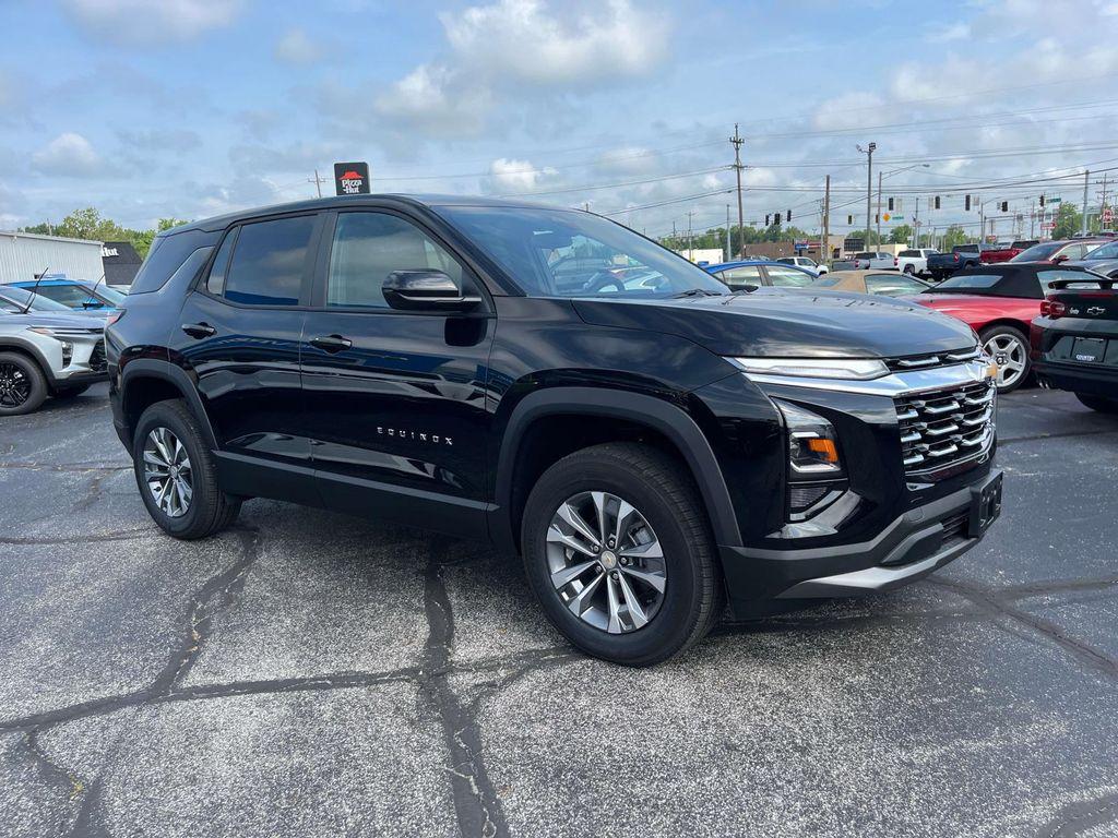 new 2026 Chevrolet Equinox car, priced at $31,100