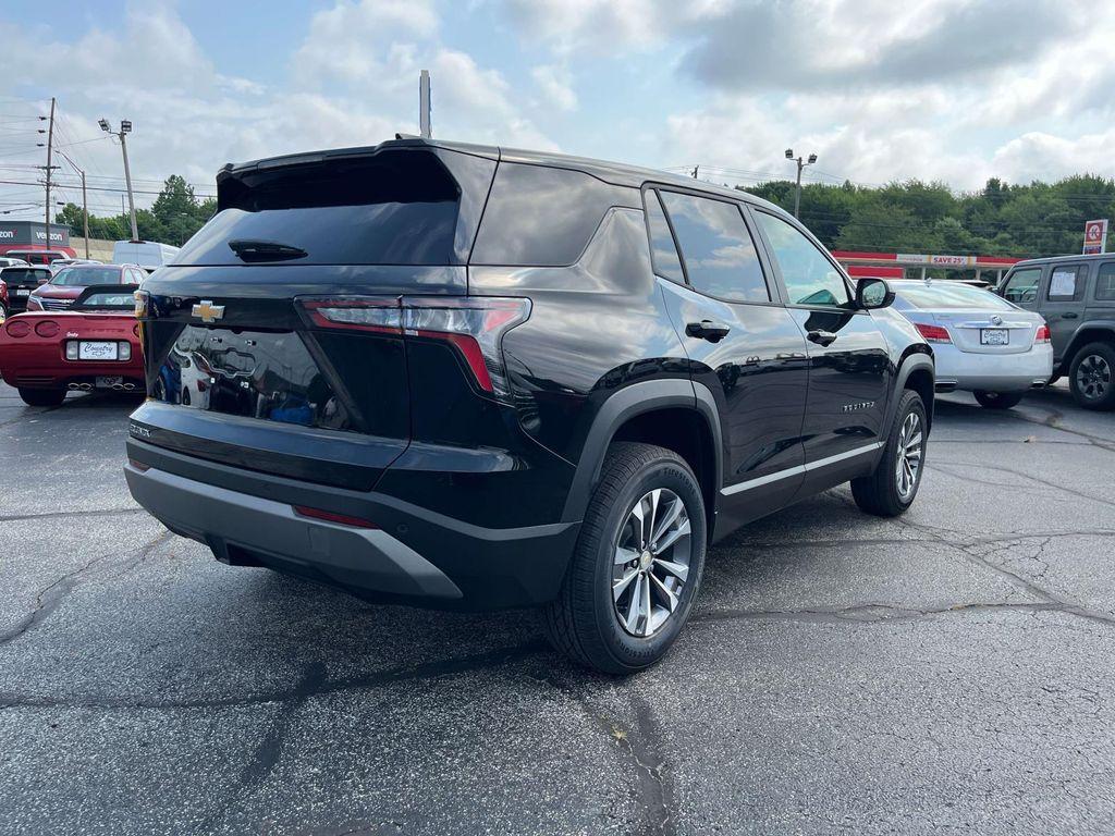 new 2026 Chevrolet Equinox car, priced at $31,100