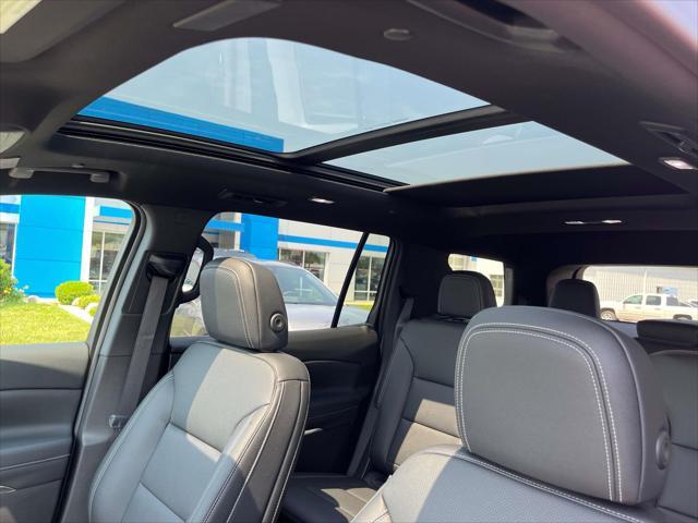 new 2025 Chevrolet Traverse car, priced at $45,430