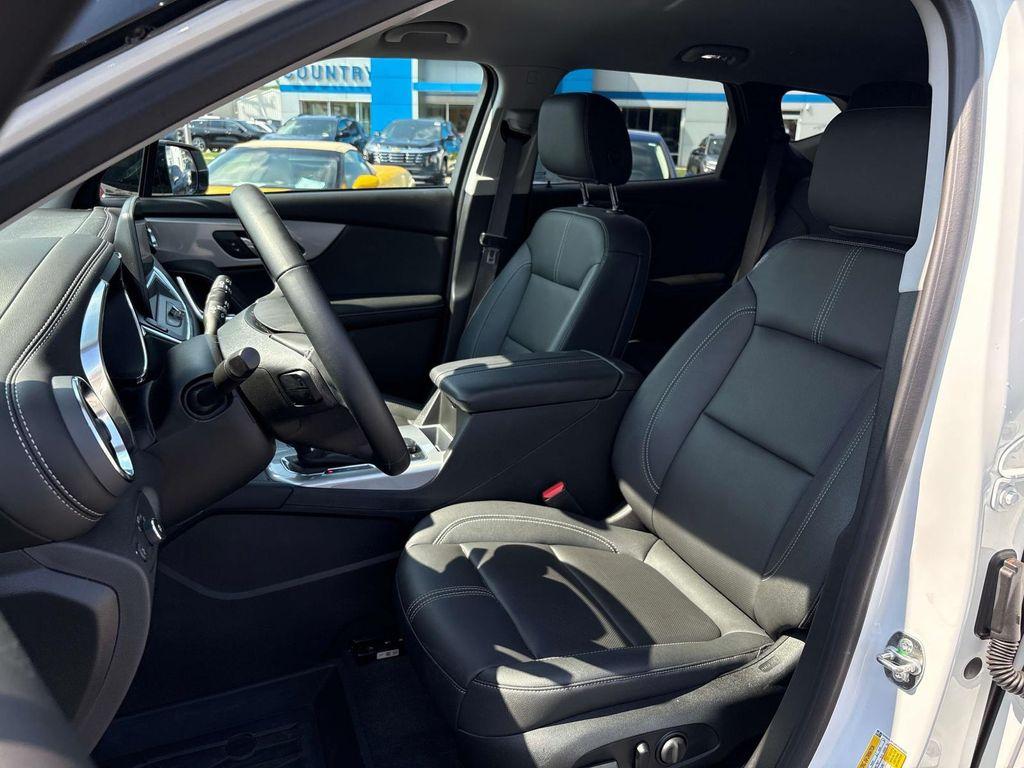 used 2024 Chevrolet Blazer car, priced at $36,995