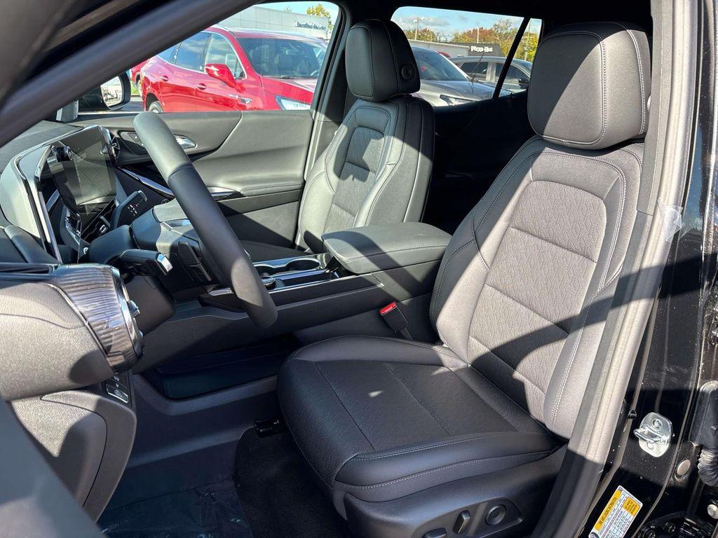 new 2026 Chevrolet Equinox car, priced at $34,337