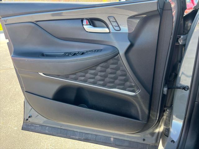 used 2021 Hyundai Santa Fe car, priced at $26,995
