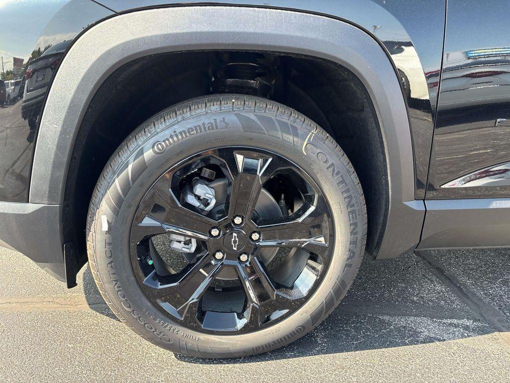 new 2026 Chevrolet Equinox car, priced at $35,989