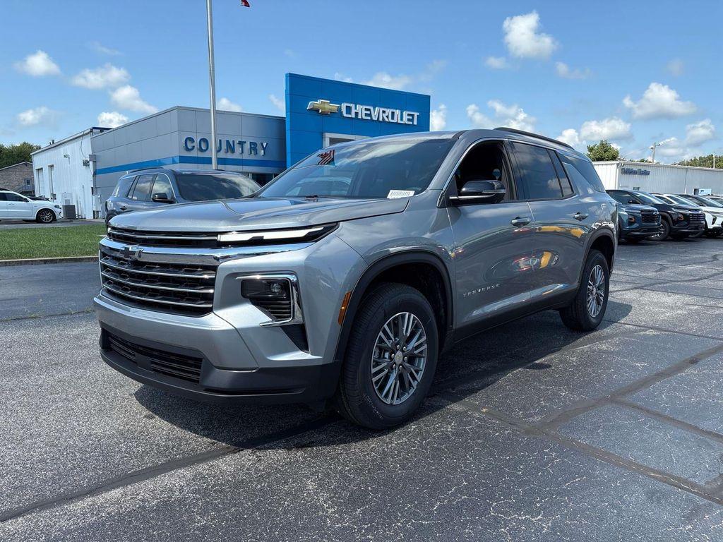 new 2026 Chevrolet Traverse car, priced at $43,100