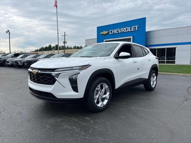 new 2025 Chevrolet Trax car, priced at $23,185