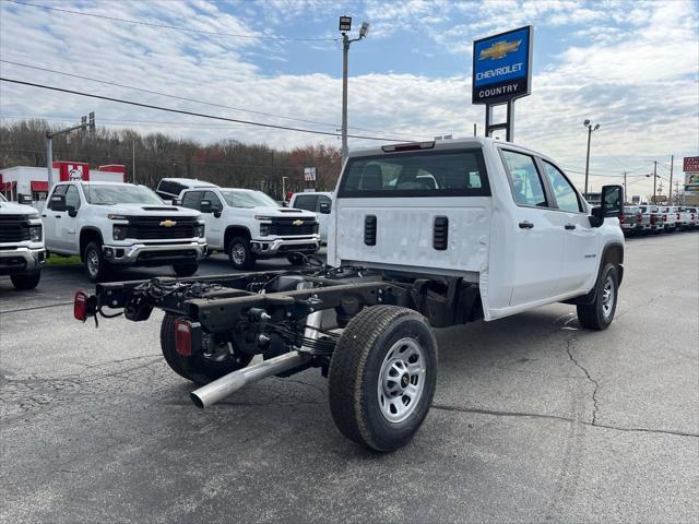new 2025 Chevrolet Silverado 3500 car, priced at $53,995