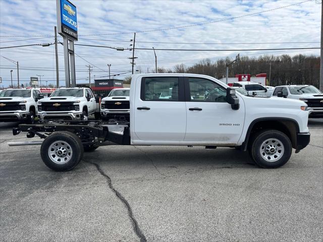 new 2025 Chevrolet Silverado 3500 car, priced at $53,995