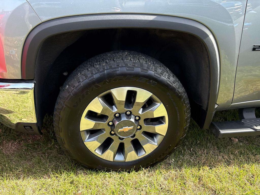 used 2024 Chevrolet Silverado 2500 car, priced at $62,995