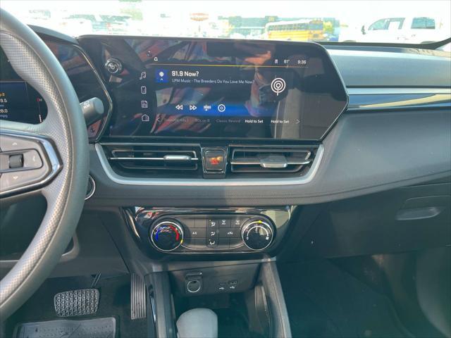 used 2024 Chevrolet TrailBlazer car, priced at $25,495