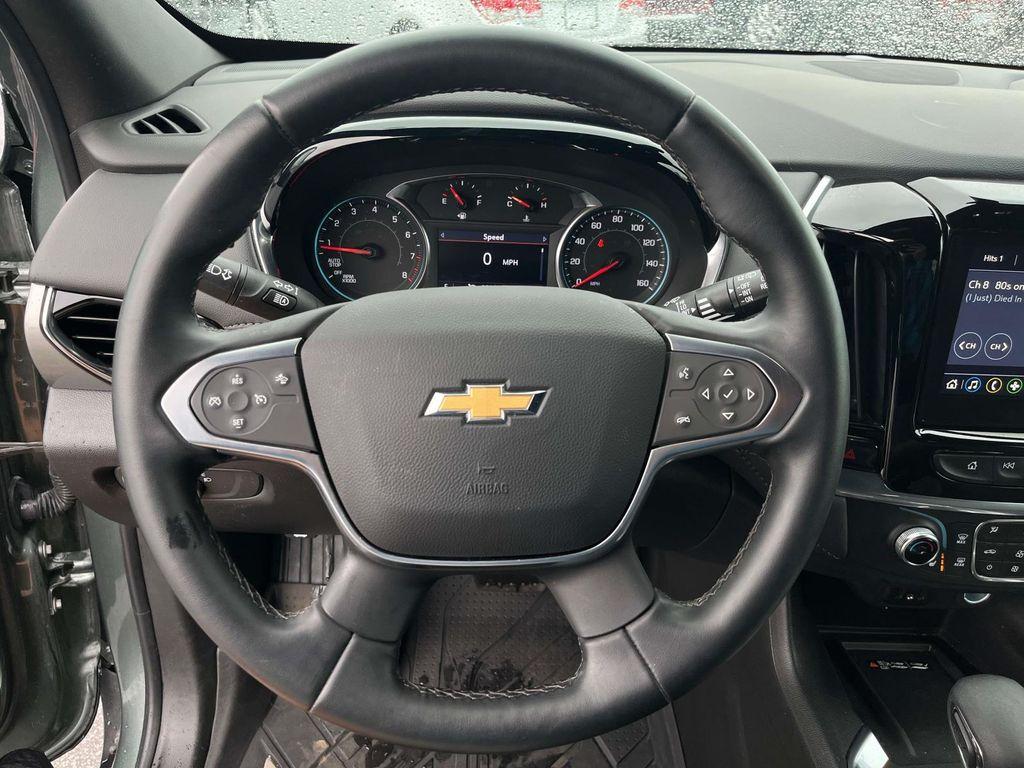 used 2023 Chevrolet Traverse car, priced at $35,995