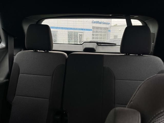 used 2023 Chevrolet Traverse car, priced at $35,995