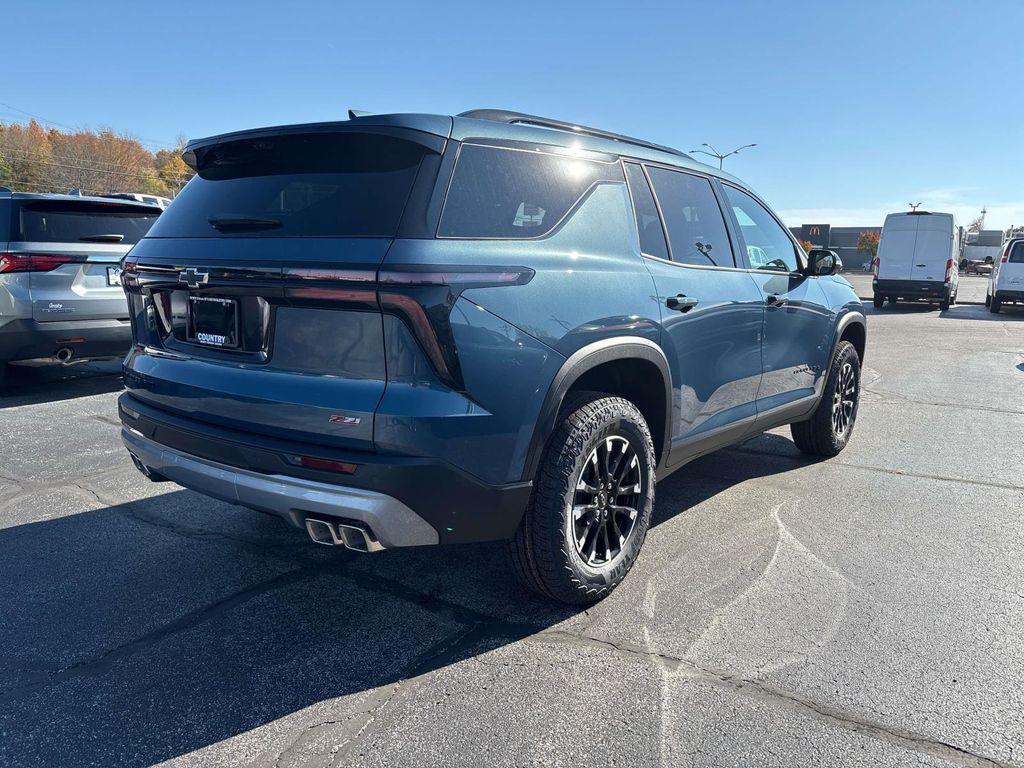 new 2026 Chevrolet Traverse car, priced at $52,058