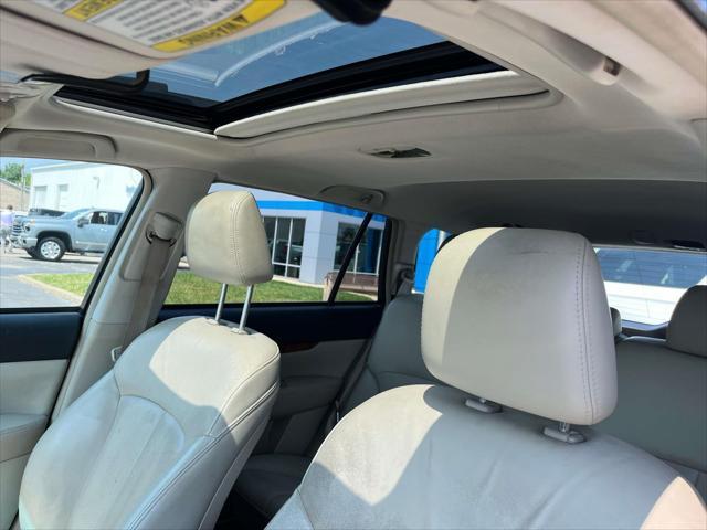 used 2010 Subaru Outback car, priced at $7,599