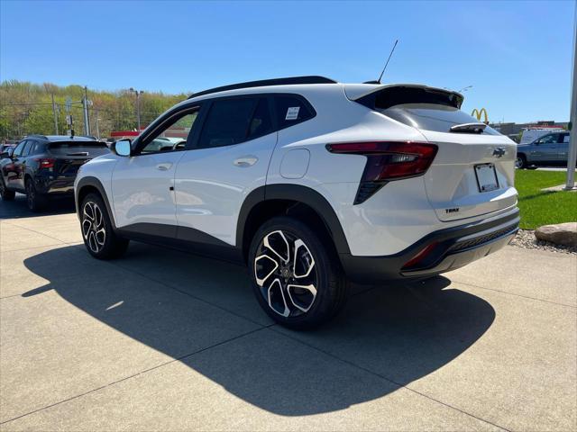 new 2025 Chevrolet Trax car