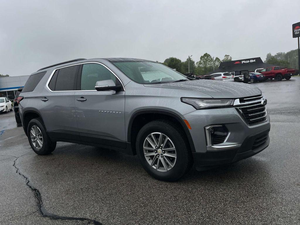 used 2023 Chevrolet Traverse car, priced at $36,995