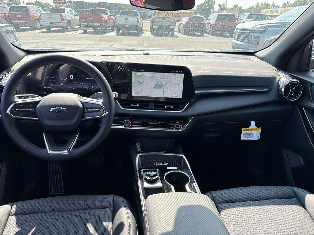 new 2026 Chevrolet Equinox car, priced at $32,310