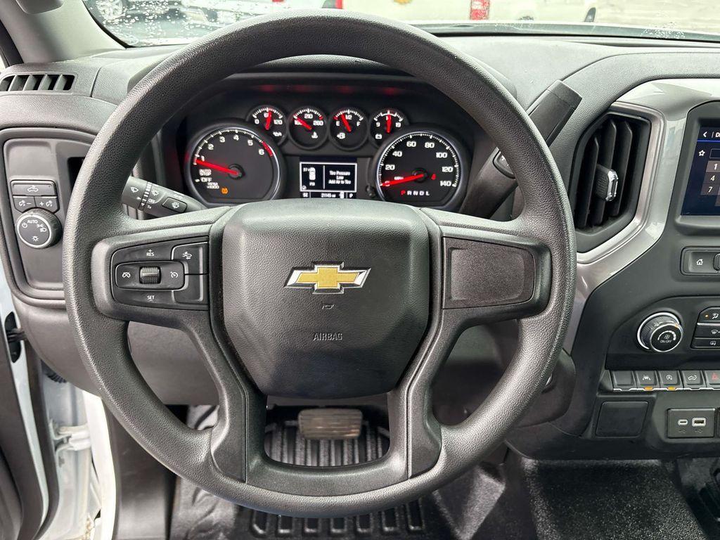 used 2024 Chevrolet Silverado 1500 car, priced at $27,995