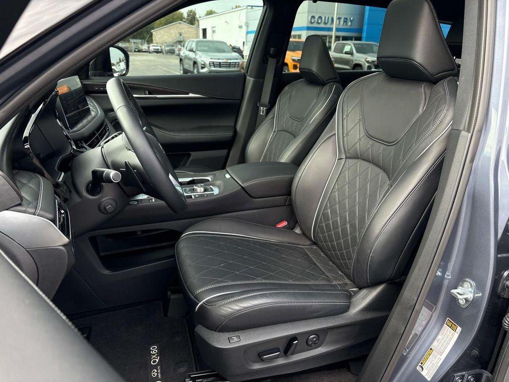 used 2024 INFINITI QX60 car, priced at $54,995