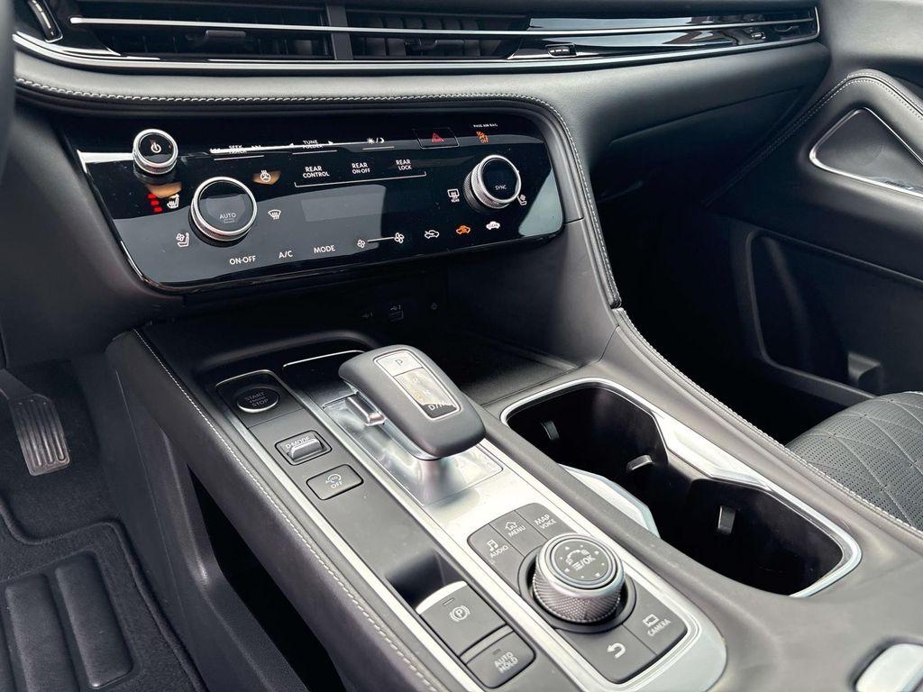 used 2024 INFINITI QX60 car, priced at $54,995