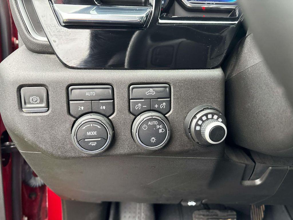 used 2024 Chevrolet Silverado 1500 car, priced at $44,995