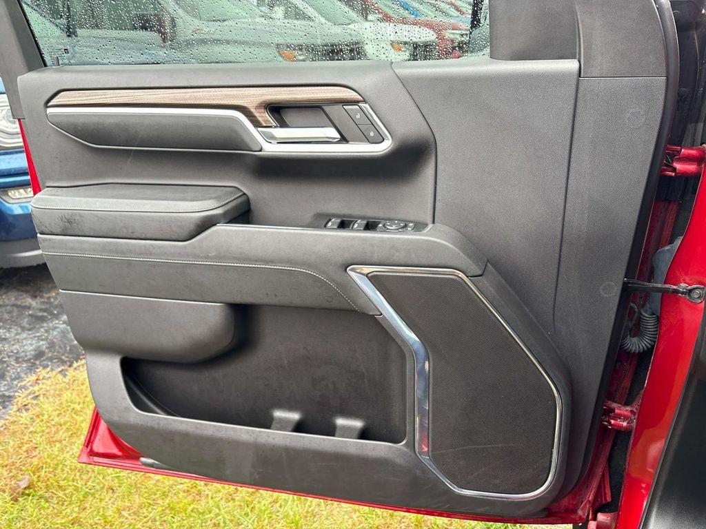 used 2024 Chevrolet Silverado 1500 car, priced at $44,995