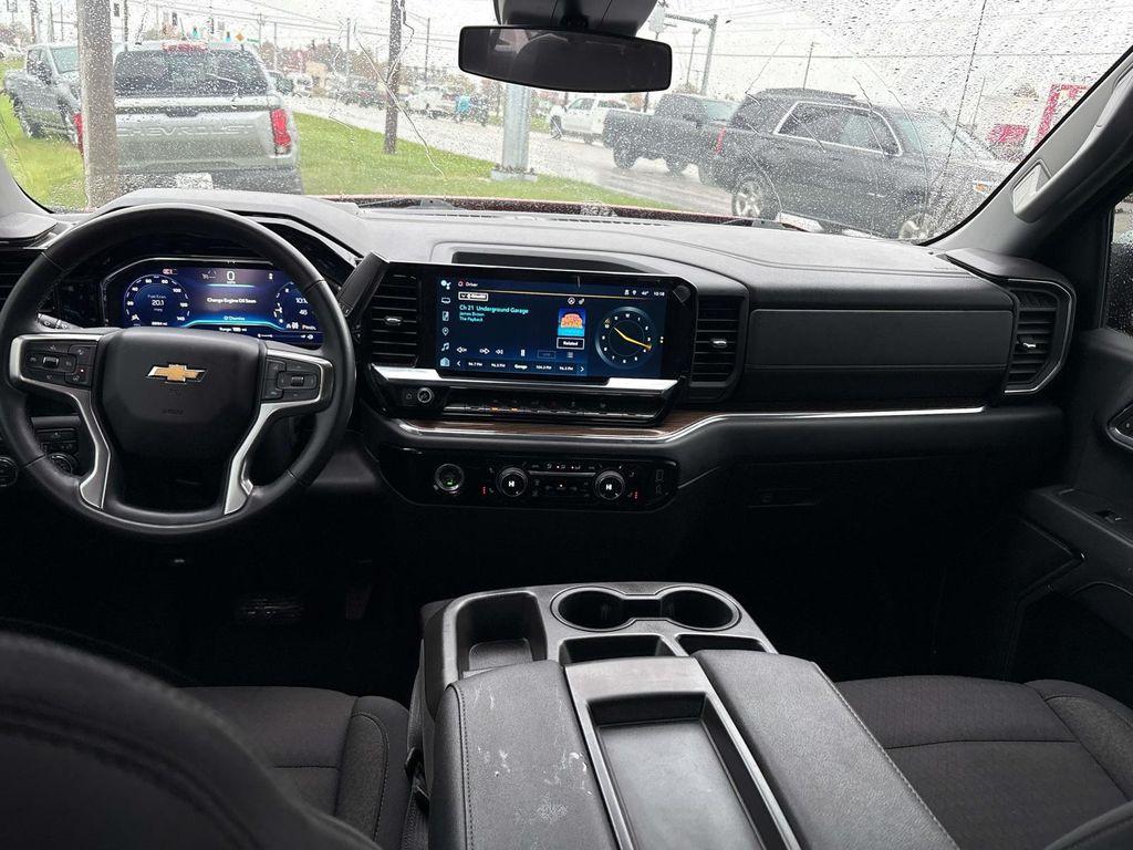 used 2024 Chevrolet Silverado 1500 car, priced at $44,995