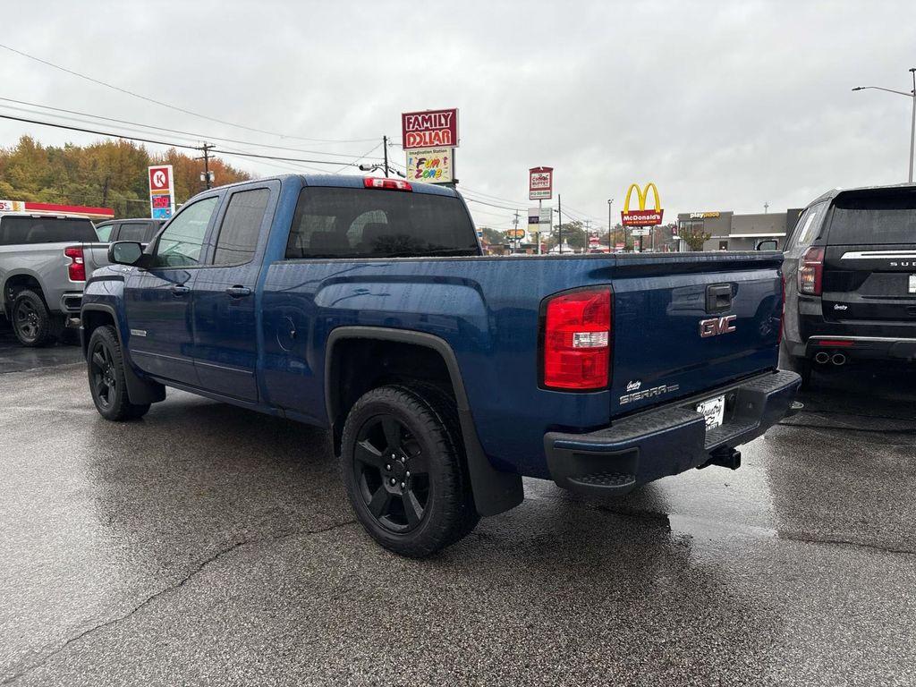 used 2019 GMC Sierra 1500 car, priced at $24,995