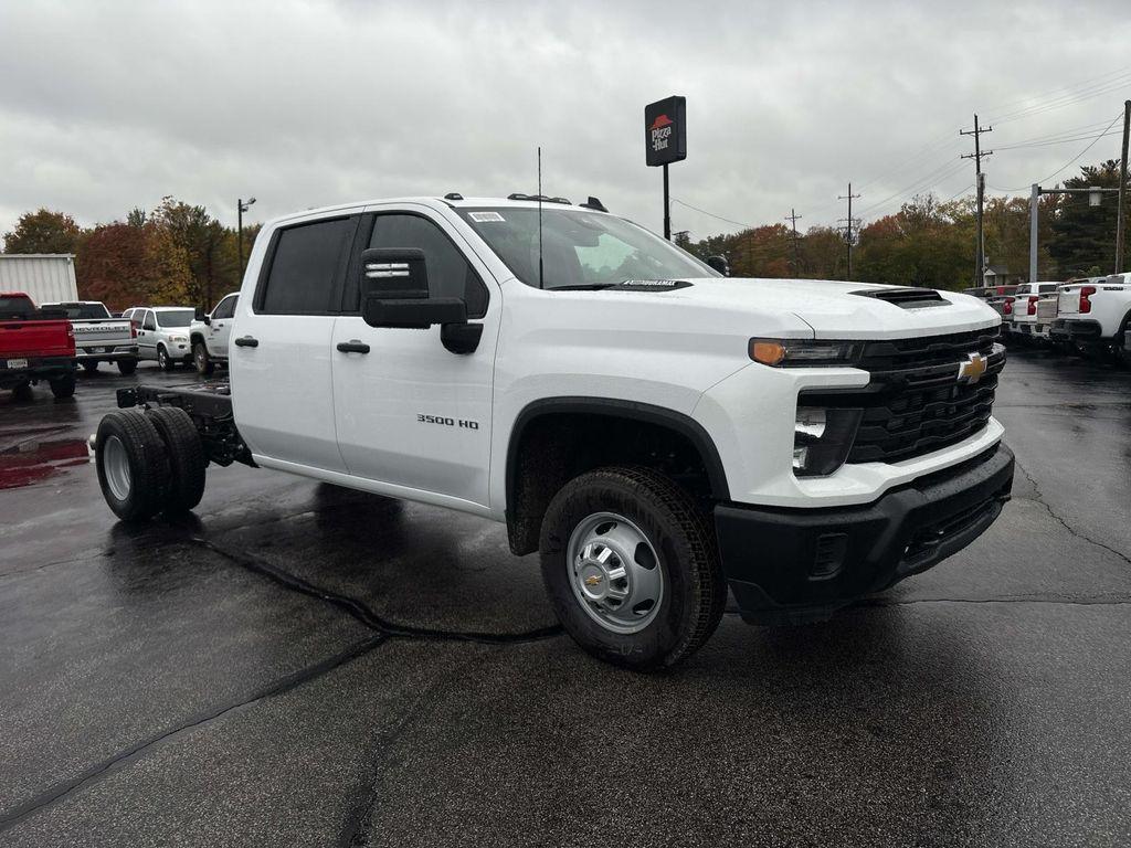 new 2026 Chevrolet Silverado 3500 car, priced at $61,999