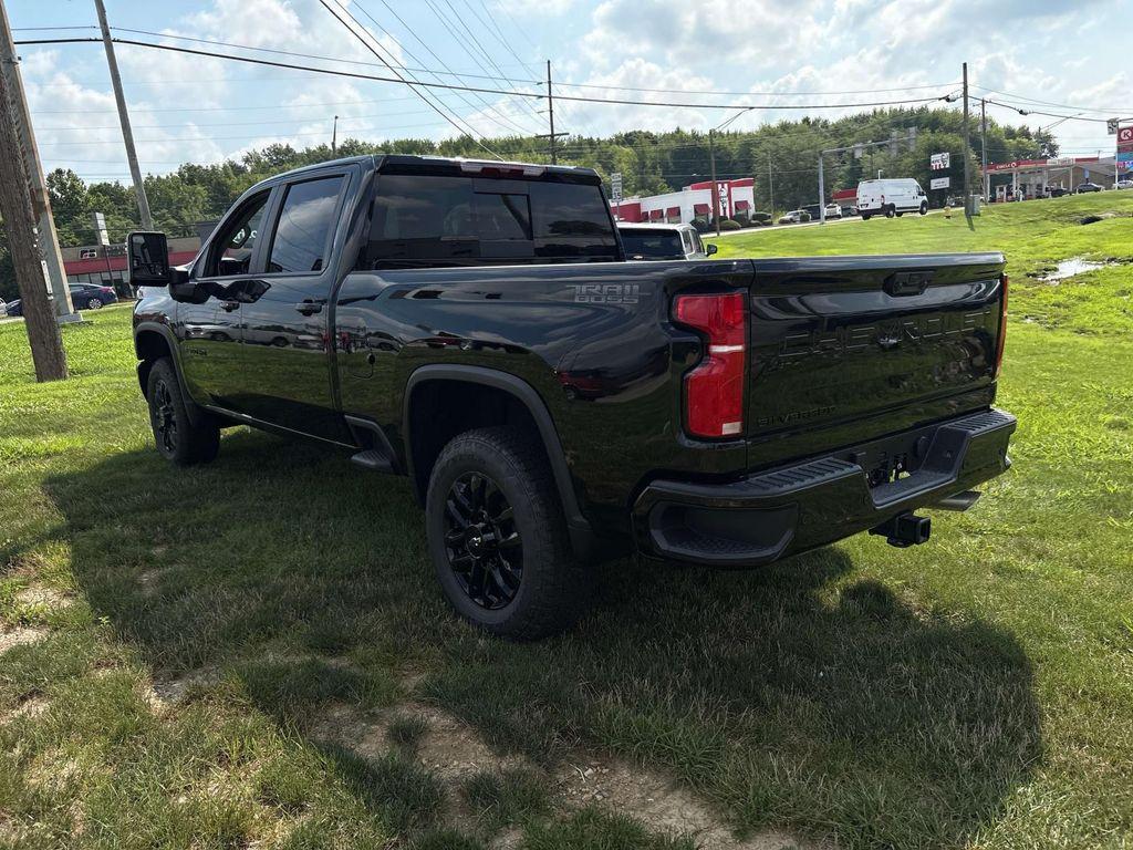 new 2025 Chevrolet Silverado 2500 car, priced at $65,400