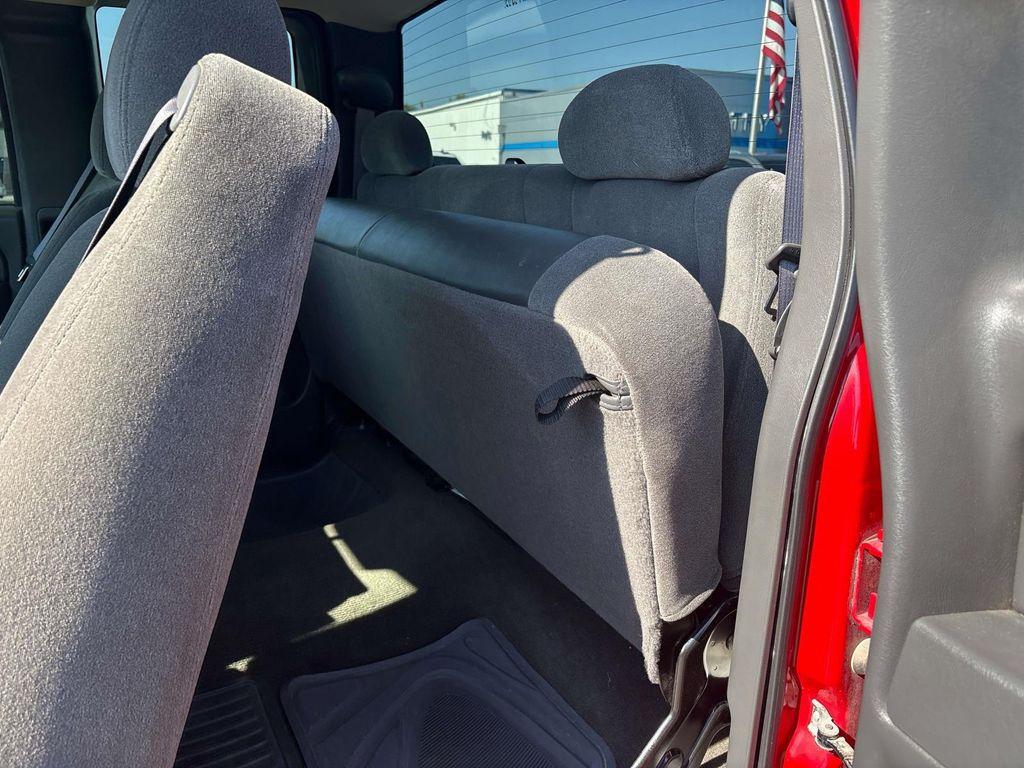 used 2005 Chevrolet Silverado 2500 car, priced at $14,495