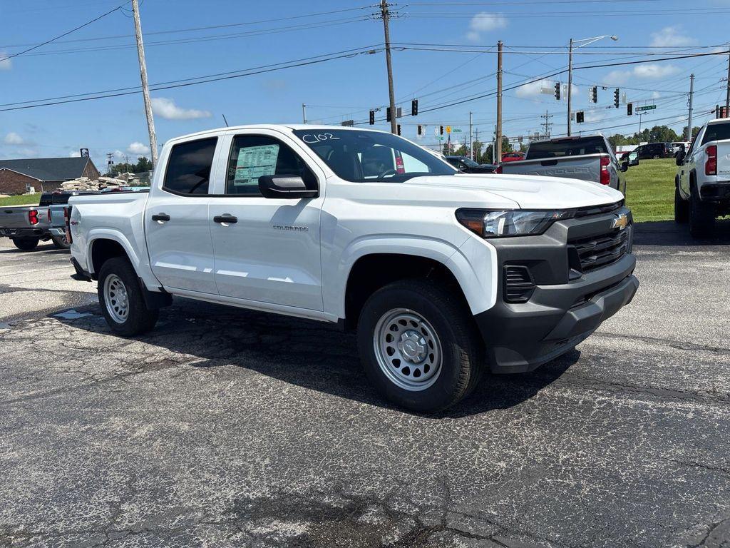 new 2026 Chevrolet Colorado car, priced at $35,900