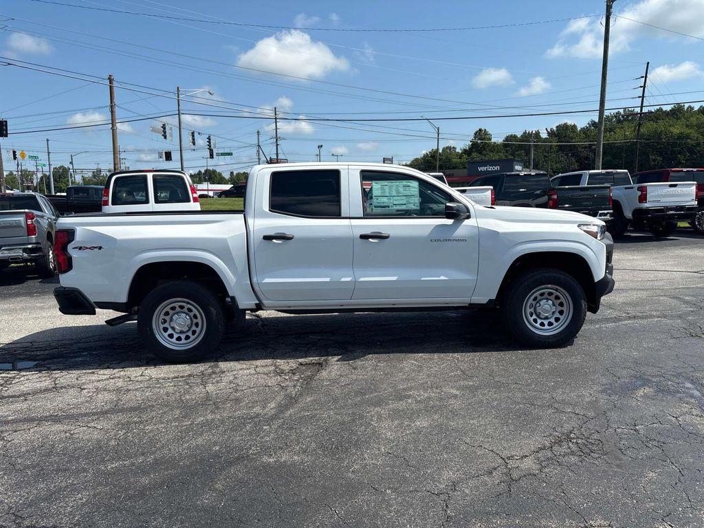 new 2026 Chevrolet Colorado car, priced at $35,900