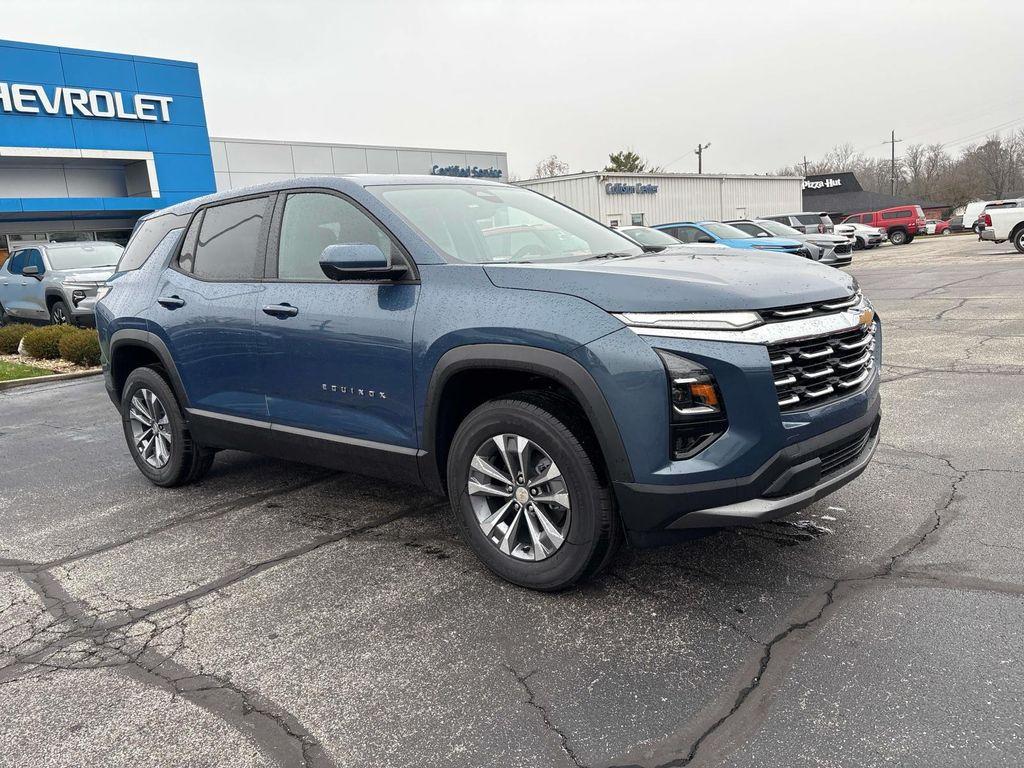 new 2026 Chevrolet Equinox car, priced at $32,300