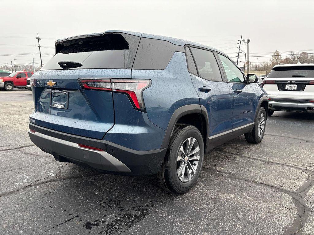 new 2026 Chevrolet Equinox car, priced at $32,300