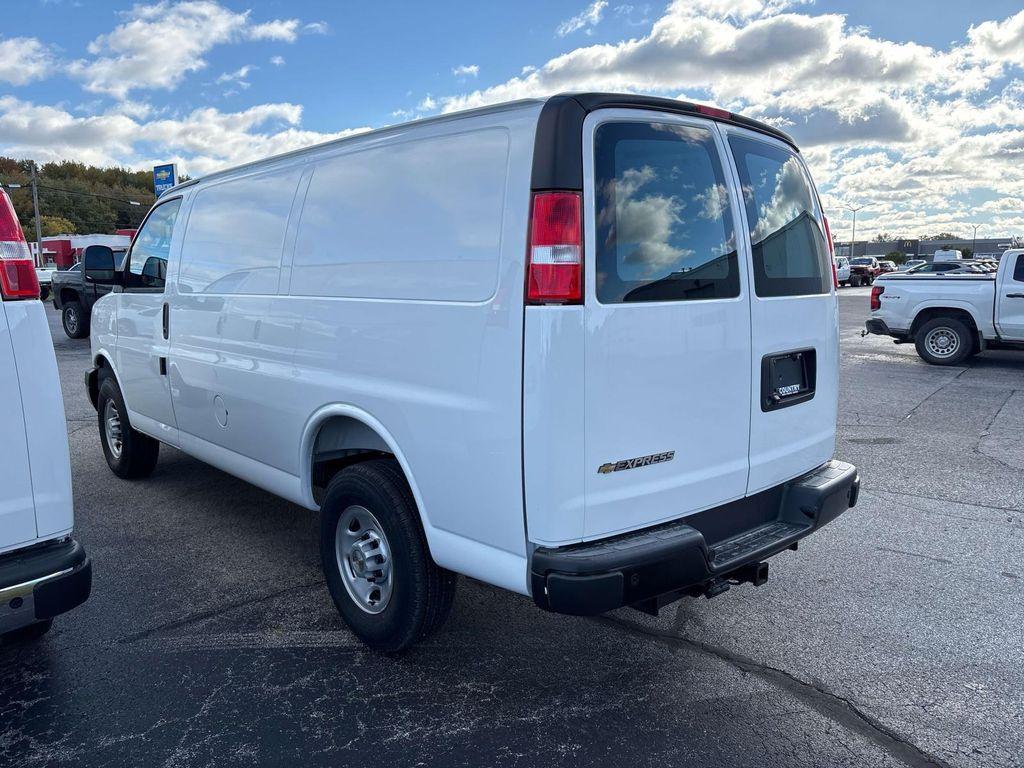 new 2025 Chevrolet Express 2500 car, priced at $43,000