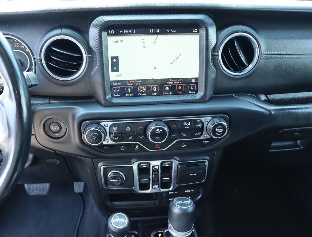 used 2019 Jeep Wrangler Unlimited car, priced at $27,995