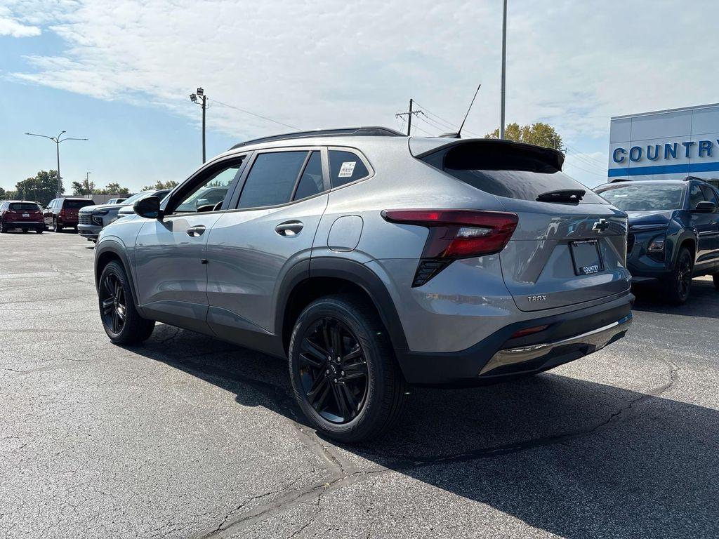 new 2025 Chevrolet Trax car, priced at $26,819