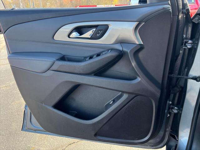 used 2019 Chevrolet Traverse car, priced at $16,995