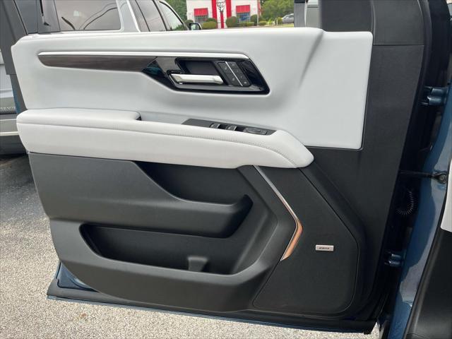used 2025 Chevrolet Tahoe car, priced at $79,995