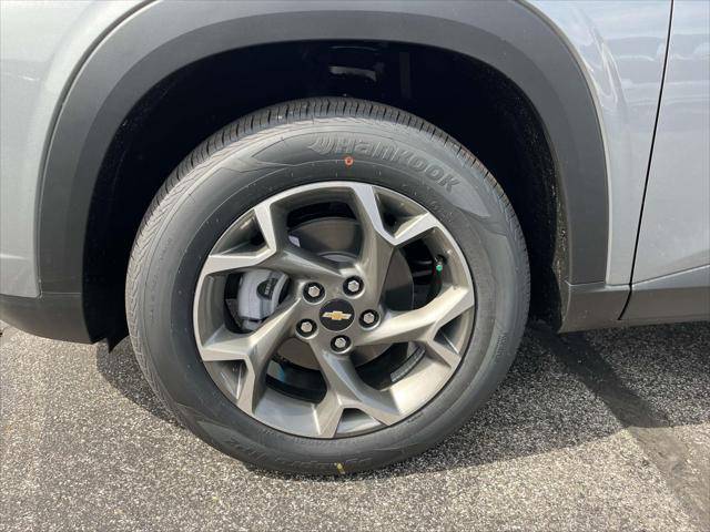 new 2025 Chevrolet Trax car, priced at $25,485