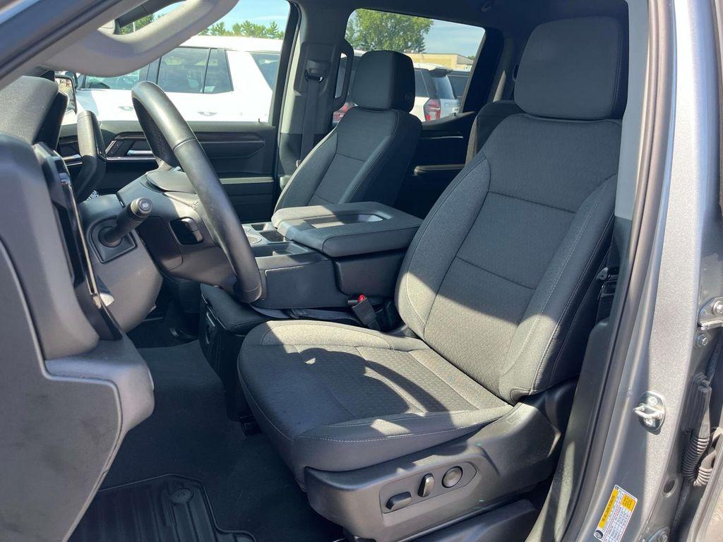 used 2024 Chevrolet Silverado 1500 car, priced at $44,995