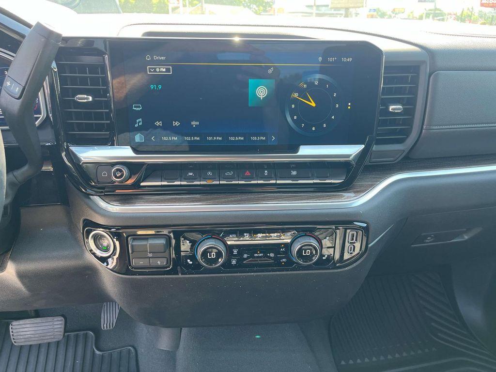 used 2024 Chevrolet Silverado 1500 car, priced at $44,995