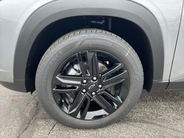 new 2025 Chevrolet Trax car, priced at $27,735